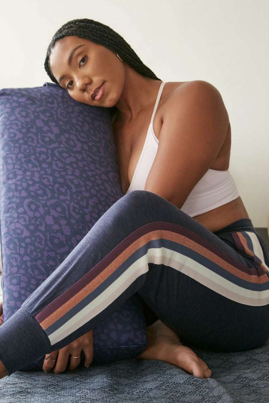 * Manduka X Spiritual Gangster Yoga Bolster