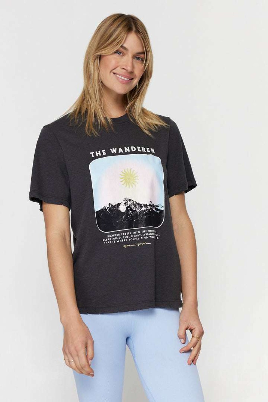 * Spiritual Gangster New Arrivals Wanderer Short Sleeve Tee