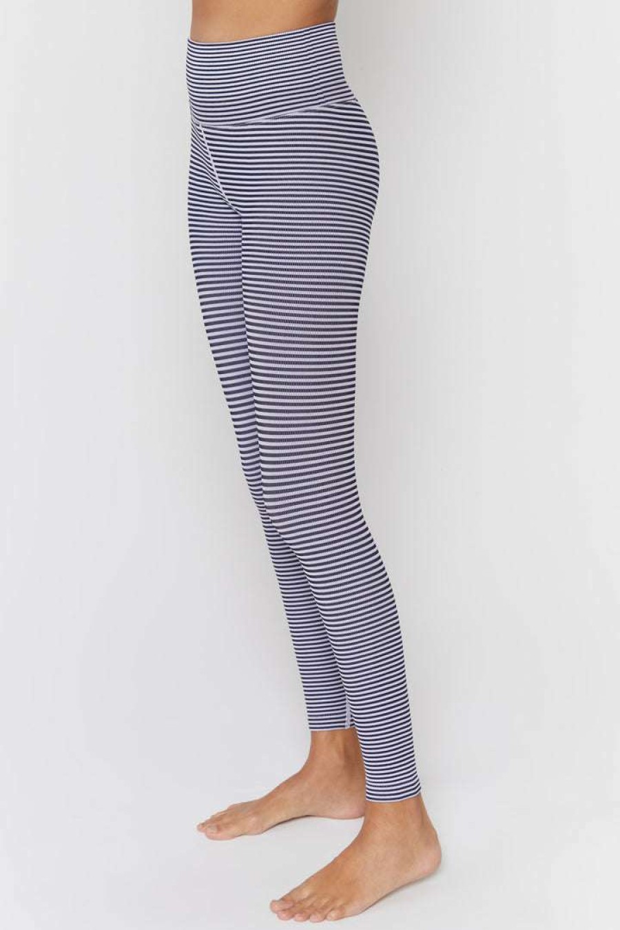 * Spiritual Gangster Jacquard Love Sculpt Seamless Legging